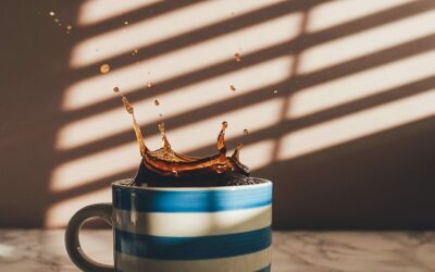 Jak skutecznie pozbyć się plamy z kawy na dywanie? Poradnik