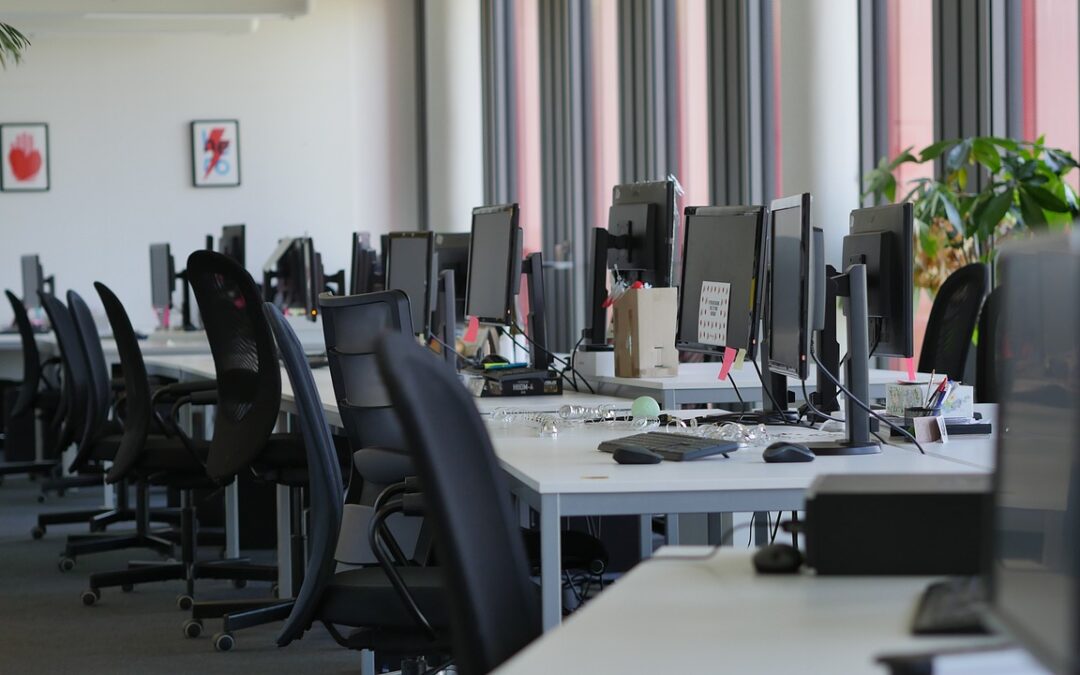 Jak utrzymać czystość w biurach typu open space? Podpowiadamy!